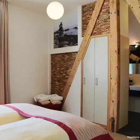 Und Restaurant Am Peenetal Hotel 4*