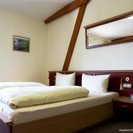 Und Restaurant Am Peenetal Hotel 4*