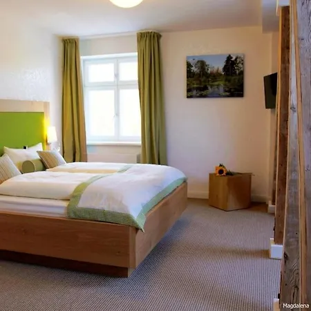 Hotel Und Restaurant Am Peenetal Liepen (Neetzow-Liepen)